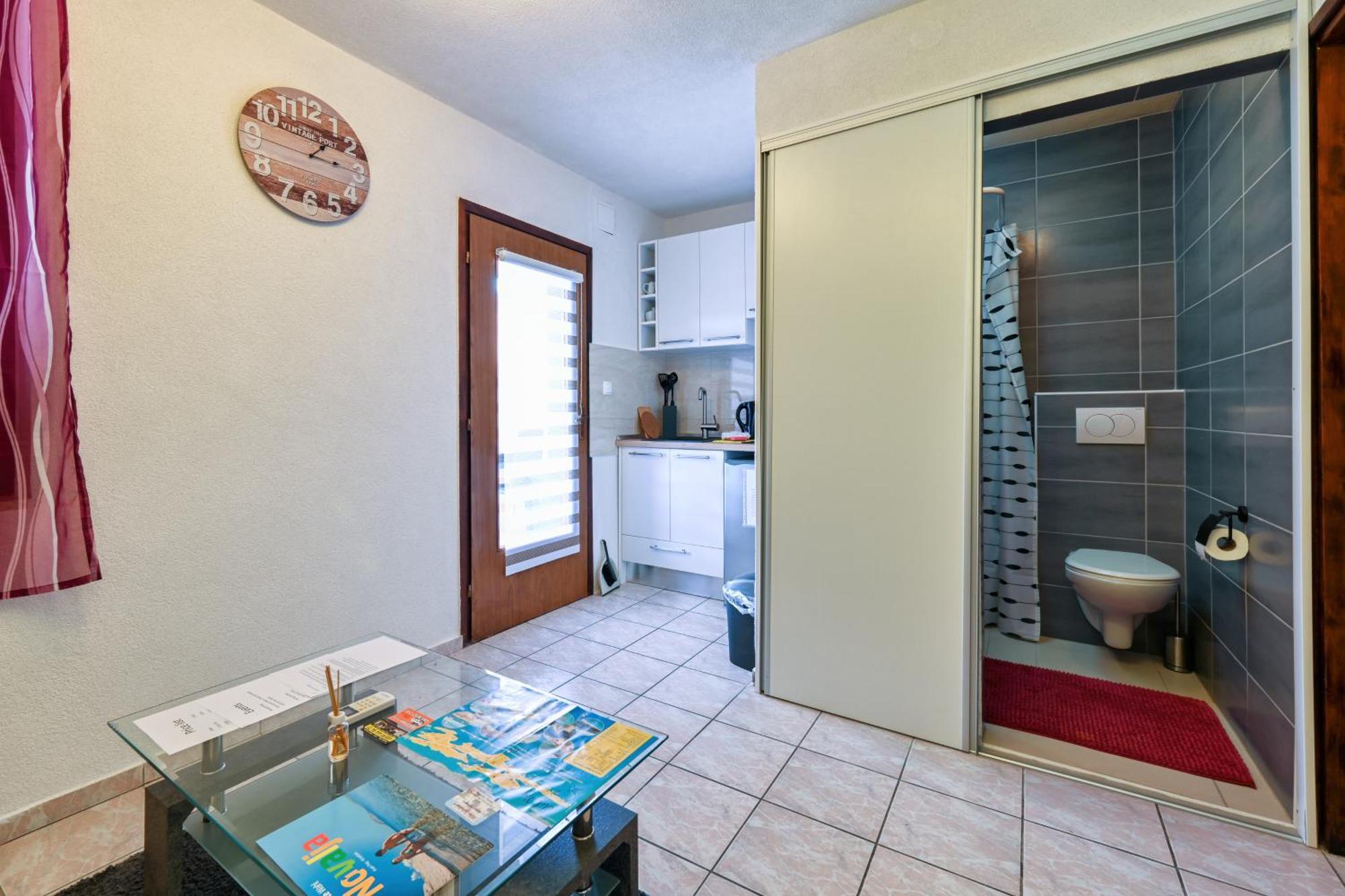 Schubert Apartment Novalja