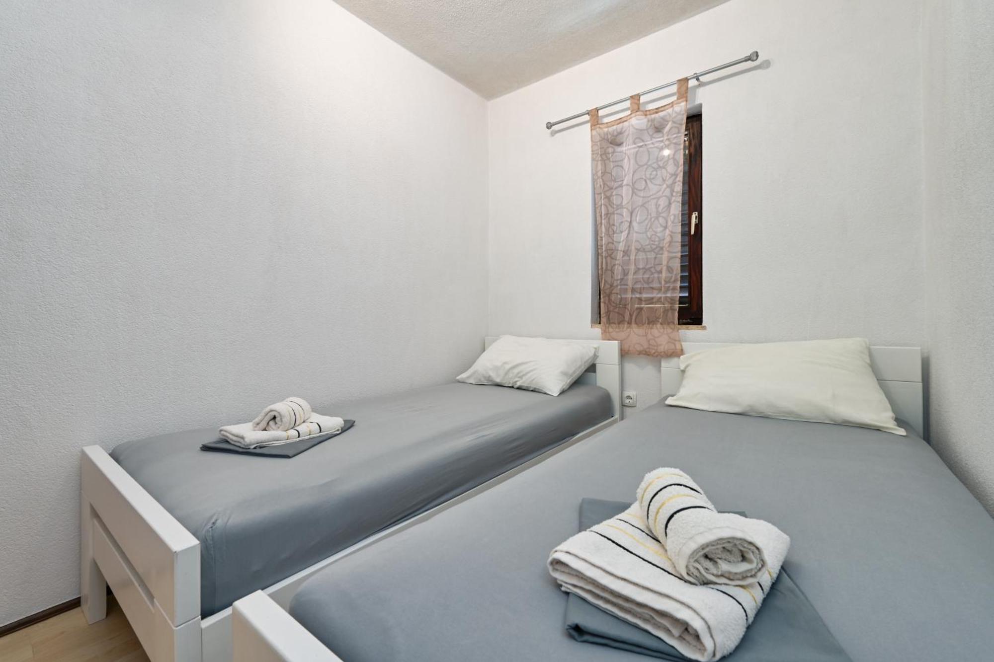 Schubert Apartment